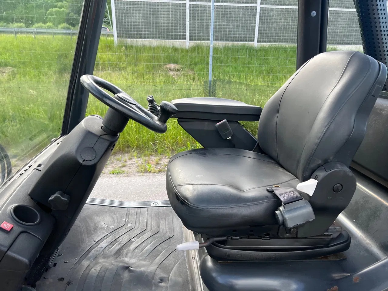 2012 Linde H30D-01, 8 000 mth, dovoz Skladem v EU — foto 9 z 11