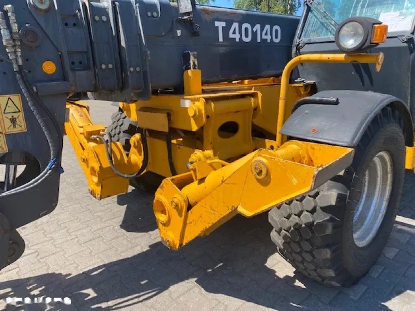 2001 Bobcat T40140, 5 500 mth, dovoz Skladem v EU — foto 9 z 23
