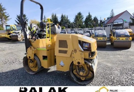 2012 Caterpillar VÁLEC, 1 731 mth, dovoz Skladem v EU — foto 3 z 13