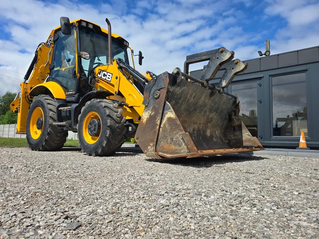 2021 JCB, dovoz Skladem v EU — foto 16 z 17