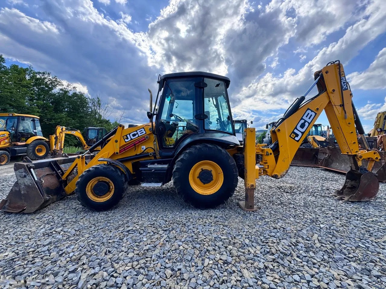 2012 JCB, dovoz Skladem v EU — foto 1 z 9 2012 JCB, dovoz Skladem v EU — foto 1 z 9