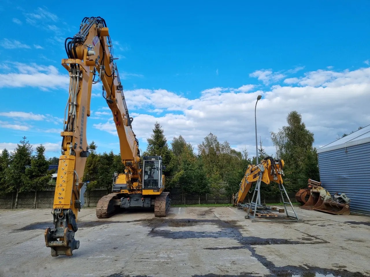 2012 Liebherr BAGR, 4 922 mth, dovoz Skladem v EU — foto 3 z 24