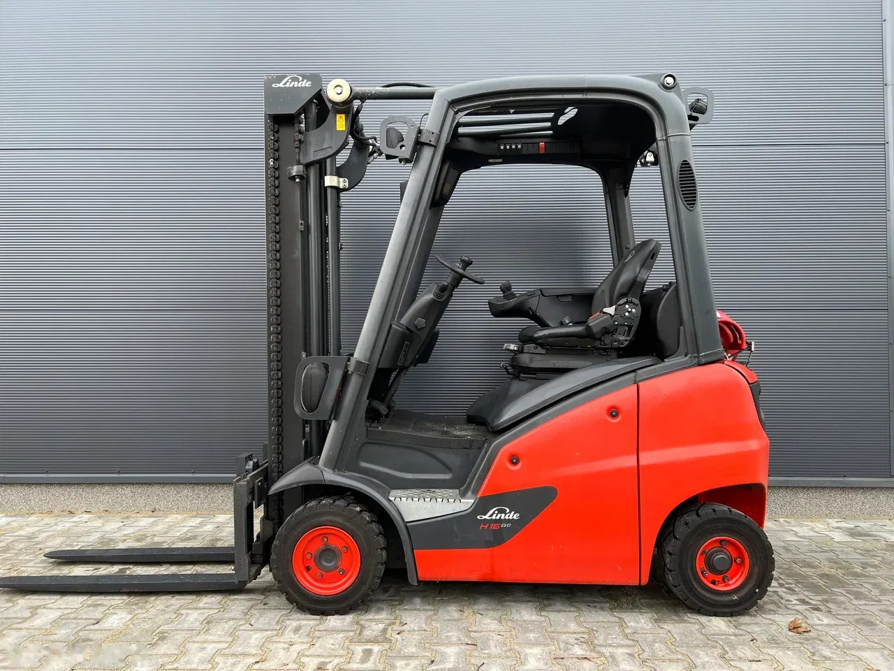 2015 Linde H16T-01, 3 004 mth, dovoz Skladem v EU — foto 9 z 11