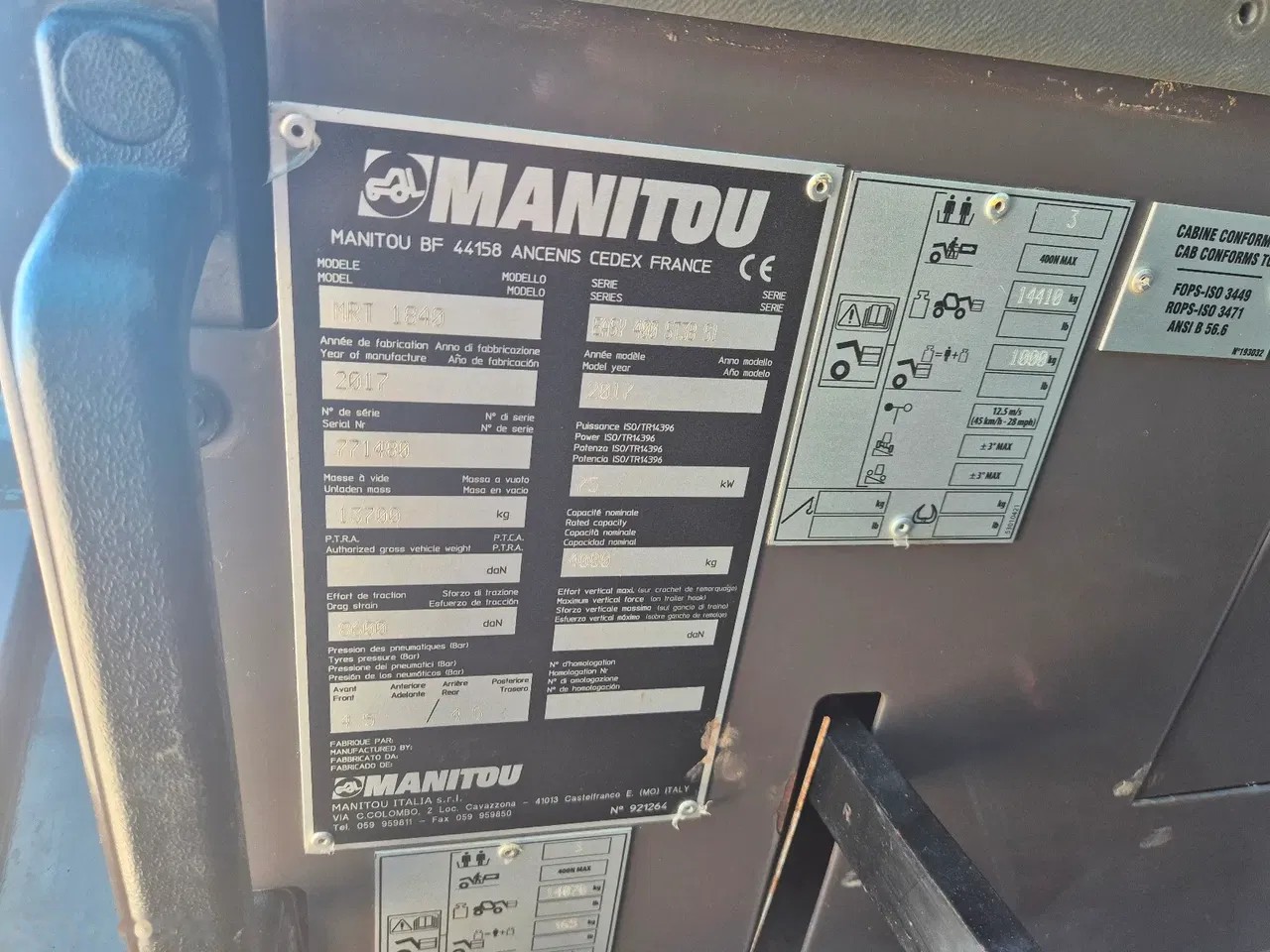 2017 Manitou MRT 1840 R441, 2 794 mth, dovoz Skladem v EU — foto 9 z 18