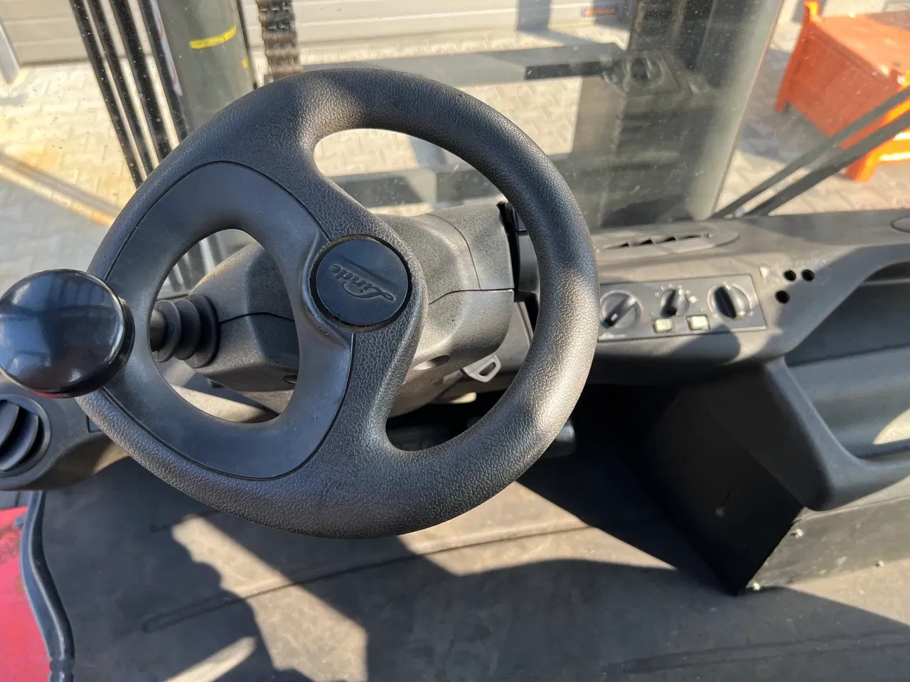 2015 Linde, 17 324 mth, dovoz Skladem v EU — foto 7 z 10