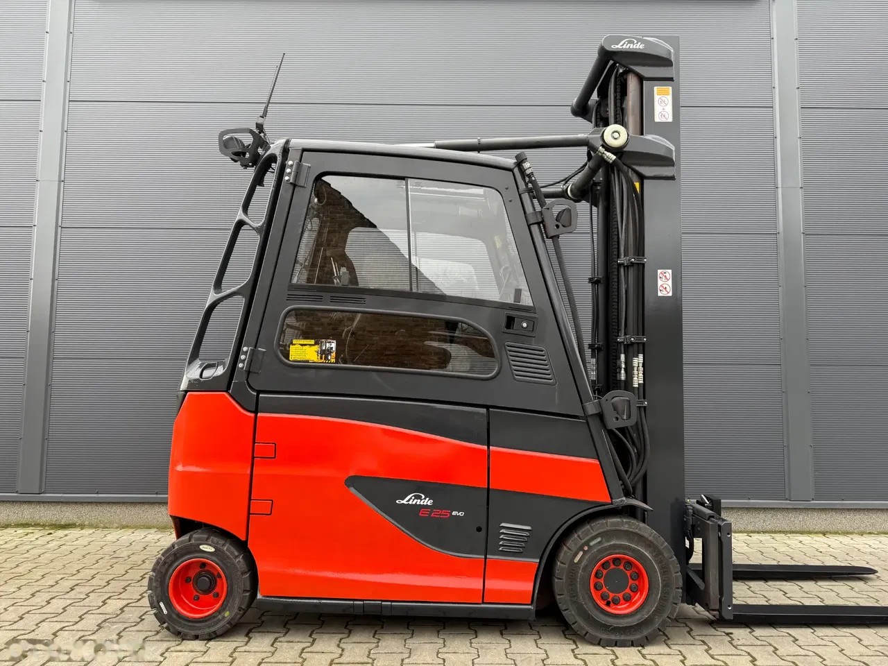 2018 Linde, 11 353 mth, dovoz Skladem v EU — foto 2 z 11