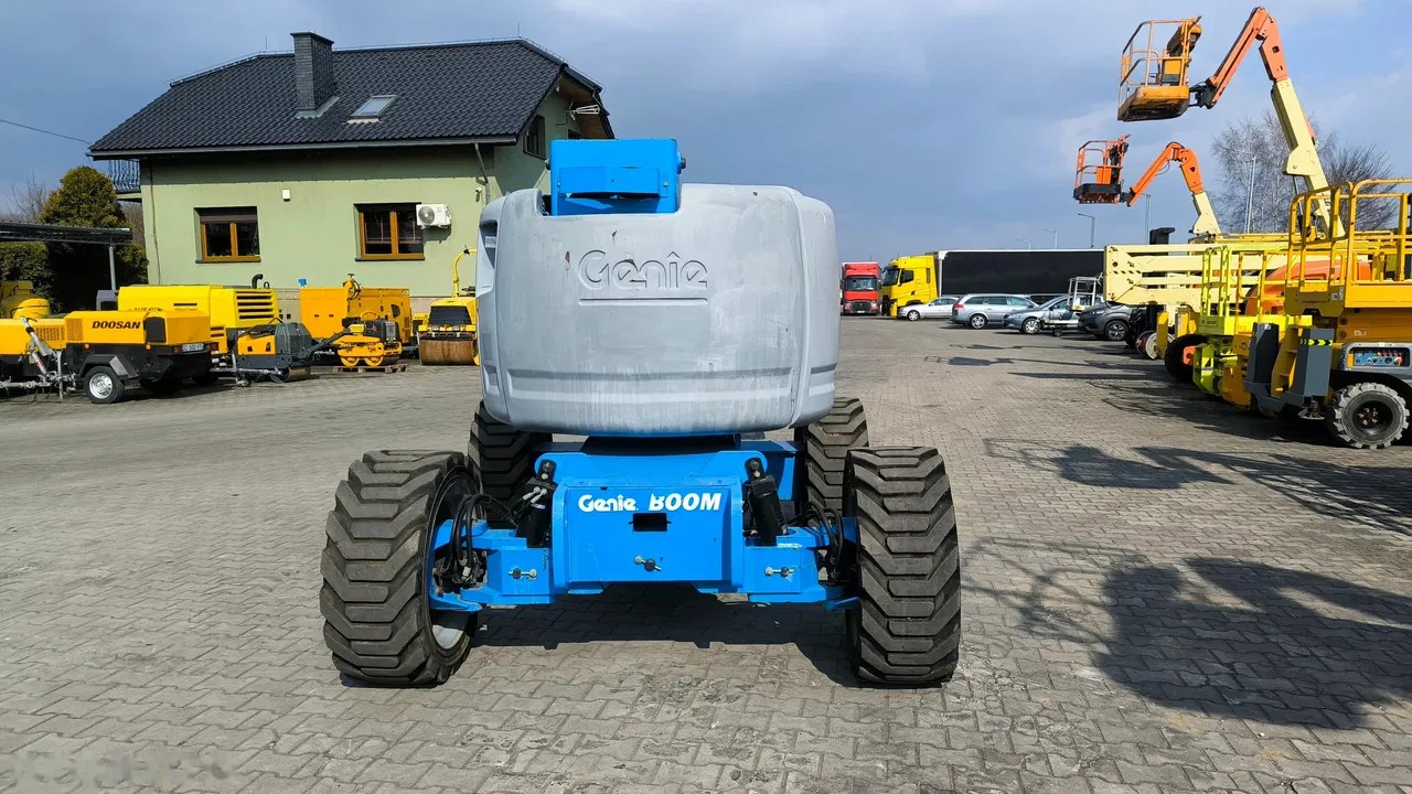 2013 Genie, 2 567 mth, dovoz Skladem v EU — foto 2 z 24