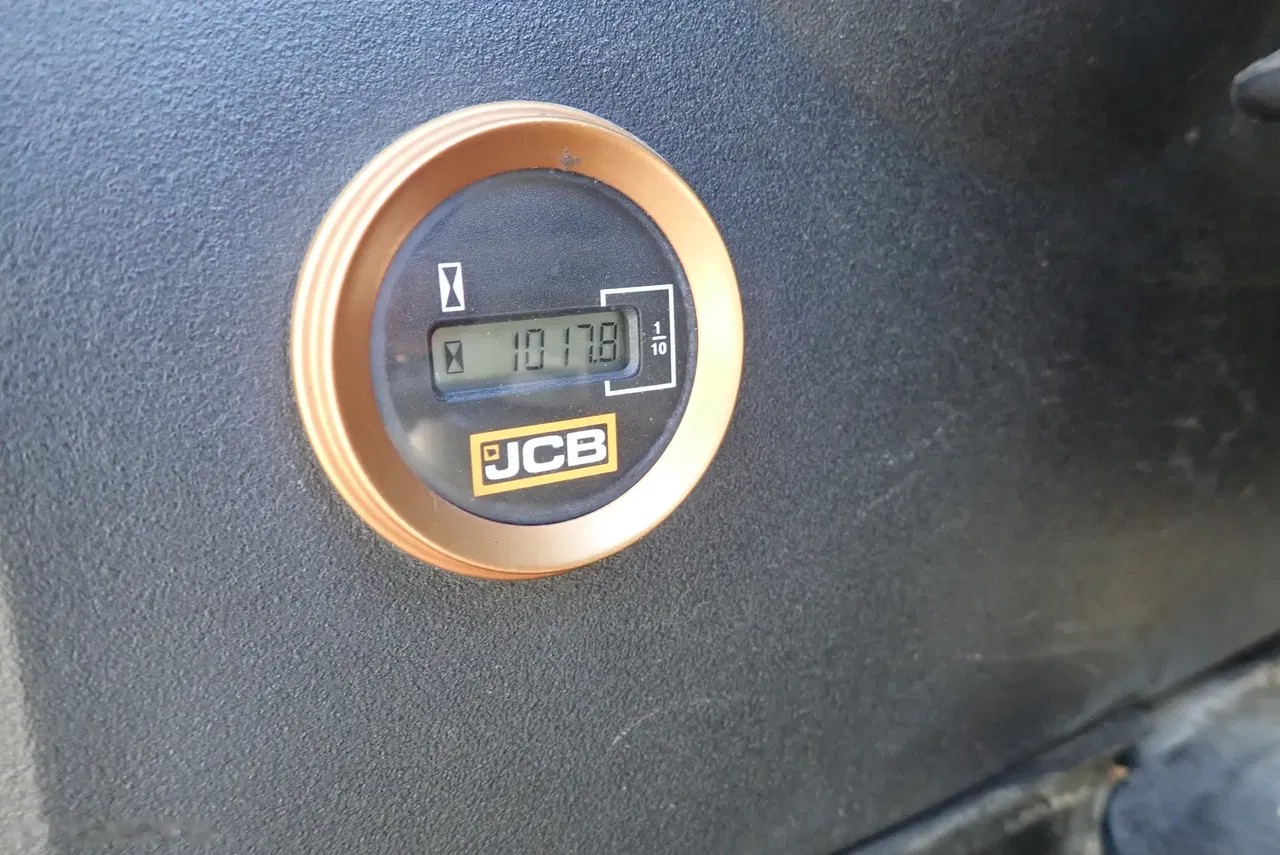 2019 JCB 19C-1 E, 1 017 mth, dovoz Skladem v EU — foto 10 z 19