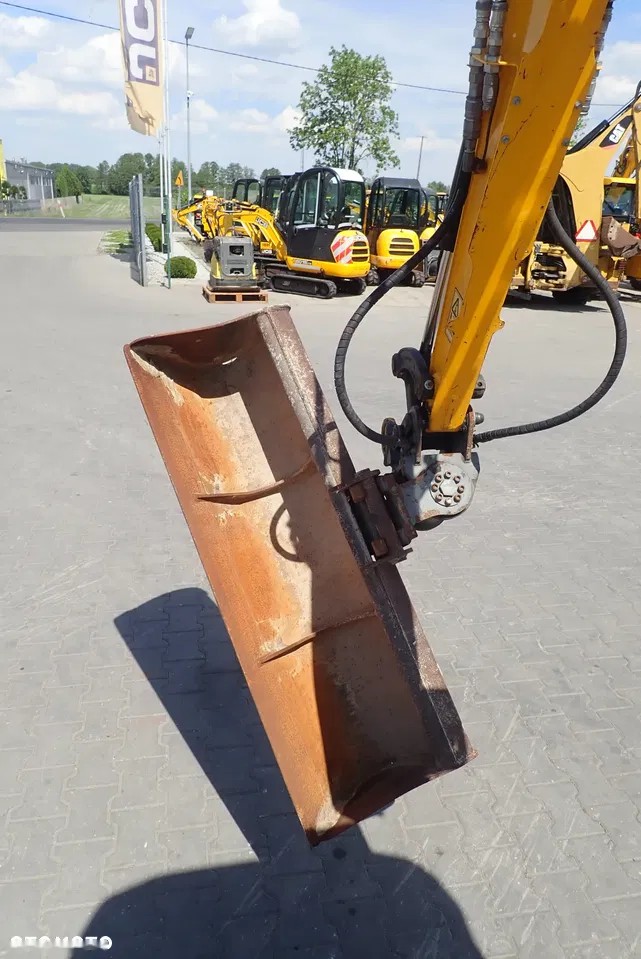2019 JCB 19C-1 E, 1 017 mth, dovoz Skladem v EU — foto 13 z 19