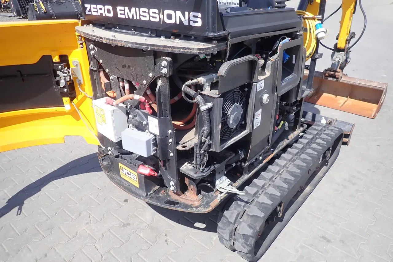 2019 JCB 19C-1 E, 1 017 mth, dovoz Skladem v EU — foto 16 z 19