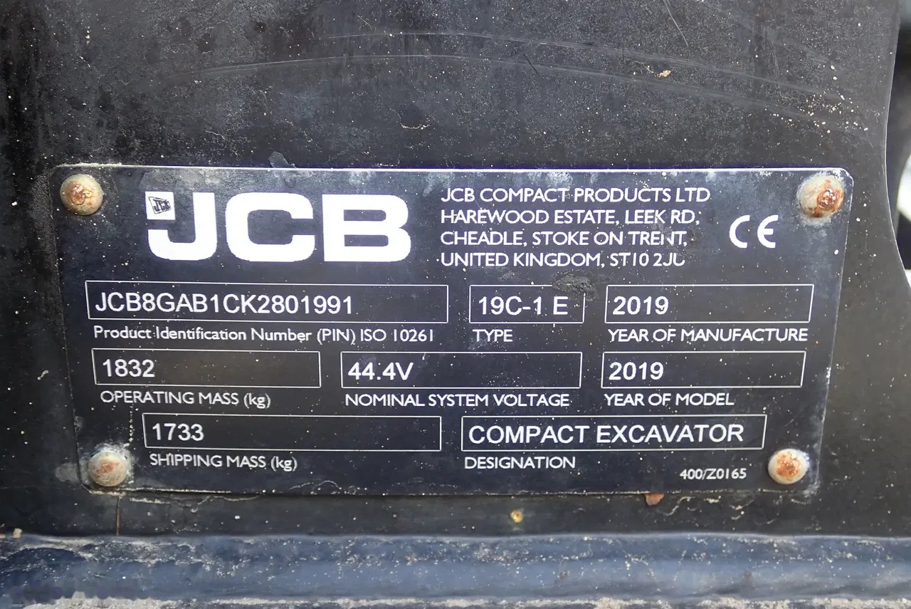 2019 JCB 19C-1 E, 1 017 mth, dovoz Skladem v EU — foto 9 z 19