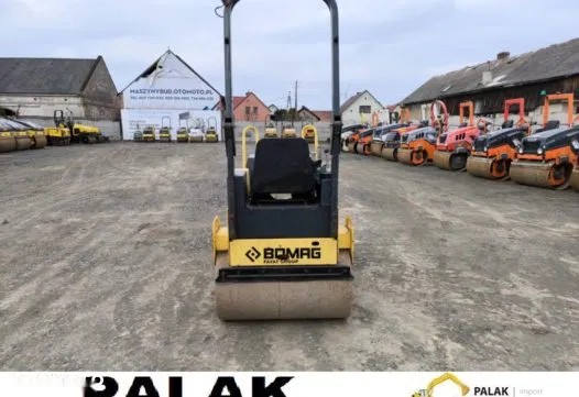 2008 Bomag VÁLEC, 1 455 mth, dovoz Skladem v EU — foto 2 z 13