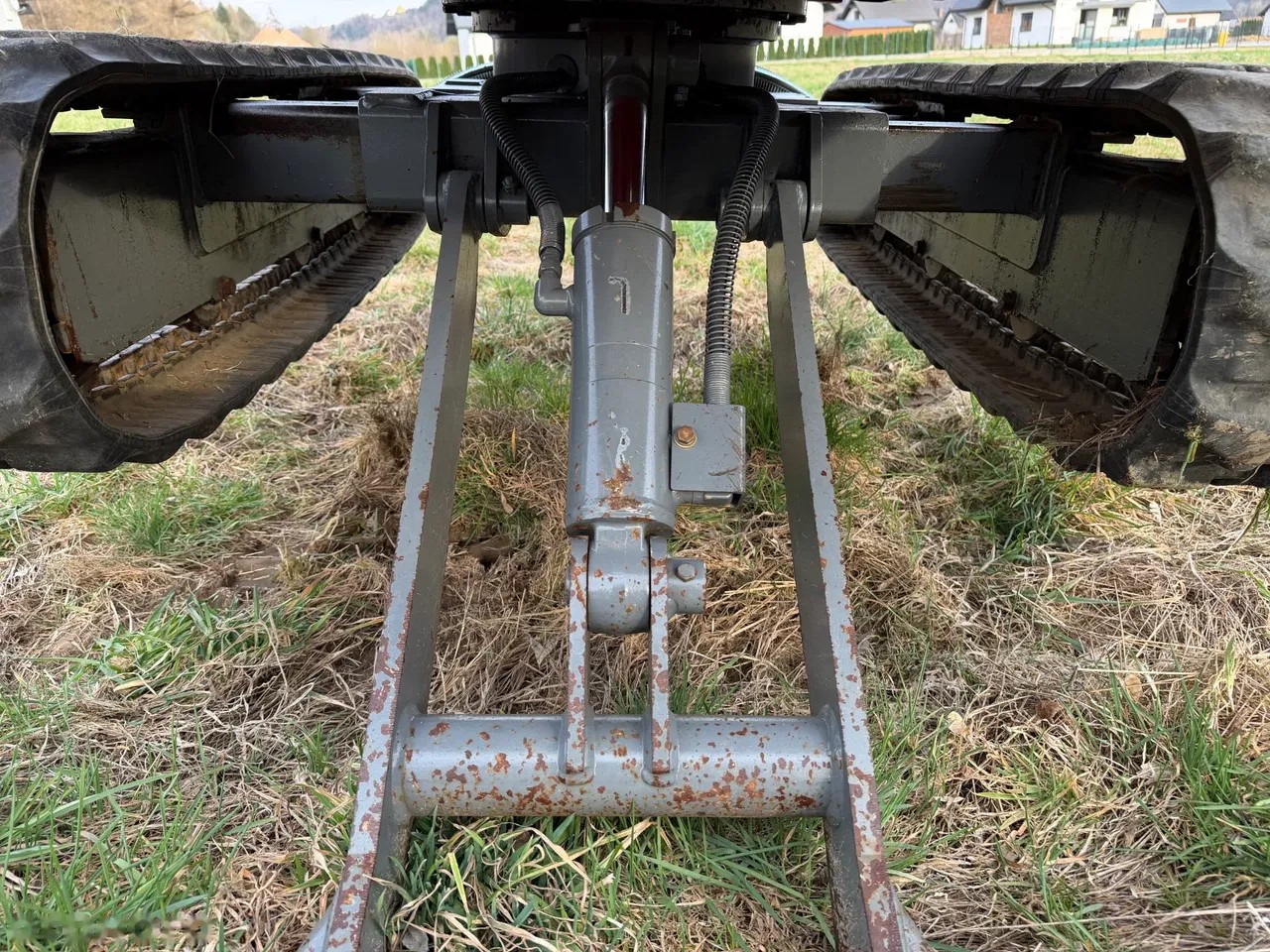 2016 Takeuchi TB216, 1 100 mth, dovoz Skladem v EU — foto 8 z 24