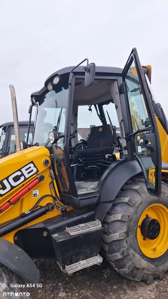 2015 JCB 3CX, 5 220 mth, dovoz Skladem v EU — foto 6 z 6