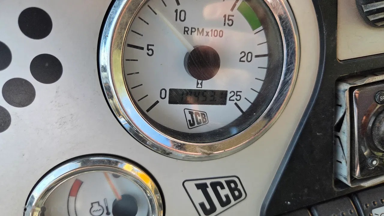 2005 JCB, 10 453 mth, dovoz Skladem v EU — foto 7 z 9