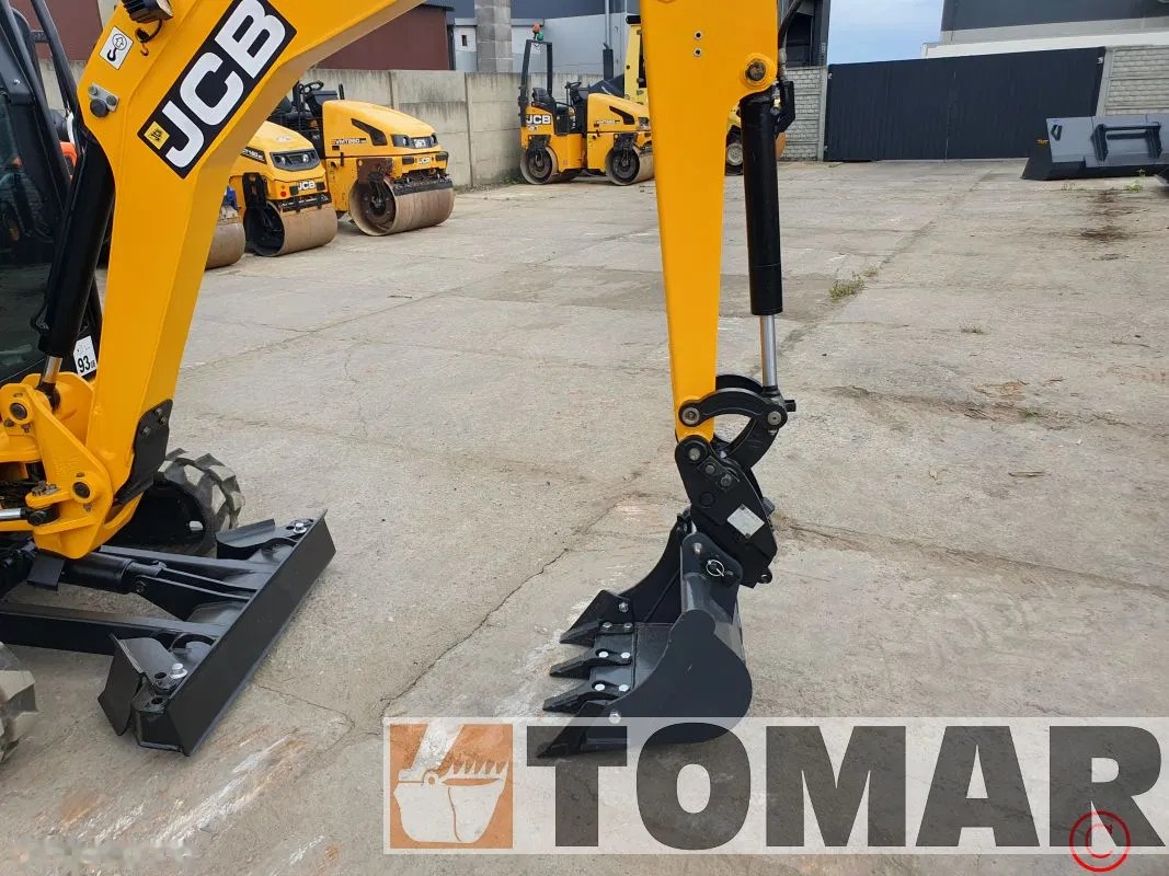2016 JCB 8018, 3 158 mth, dovoz Skladem v EU — foto 13 z 23