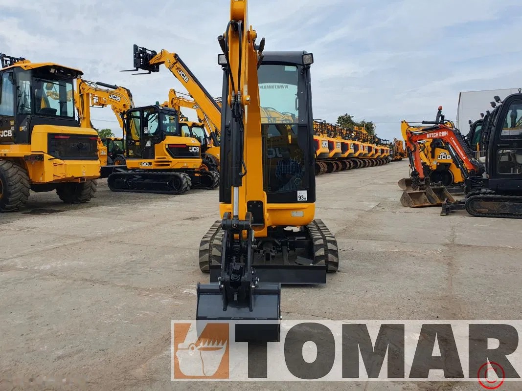2016 JCB 8018, 3 158 mth, dovoz Skladem v EU — foto 3 z 23