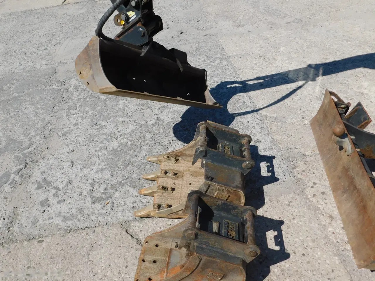 2023 Bobcat E19, 690 mth, dovoz Skladem v EU — foto 3 z 11