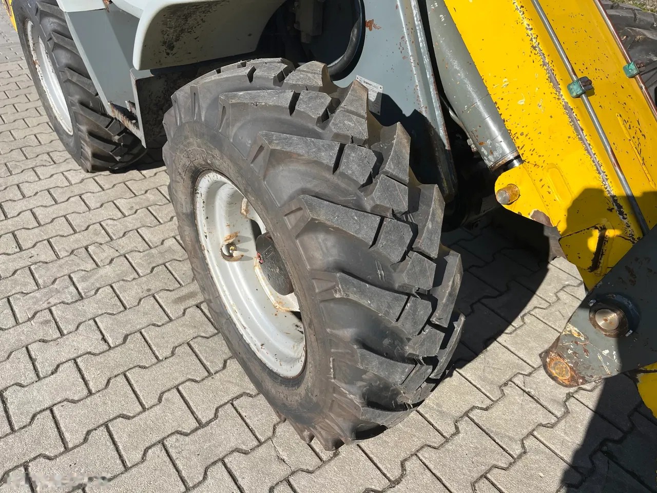 2009 Kramer 280, 8 431 mth, dovoz Skladem v EU — foto 9 z 24