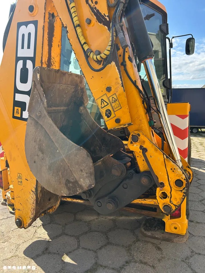 2012 JCB 4 CX, 8 005 mth, dovoz Skladem v EU — foto 7 z 15