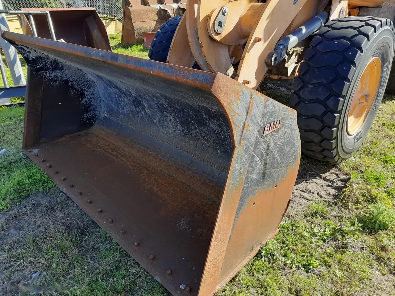 2016 Case 521, 9 600 mth, dovoz Skladem v EU — foto 13 z 15