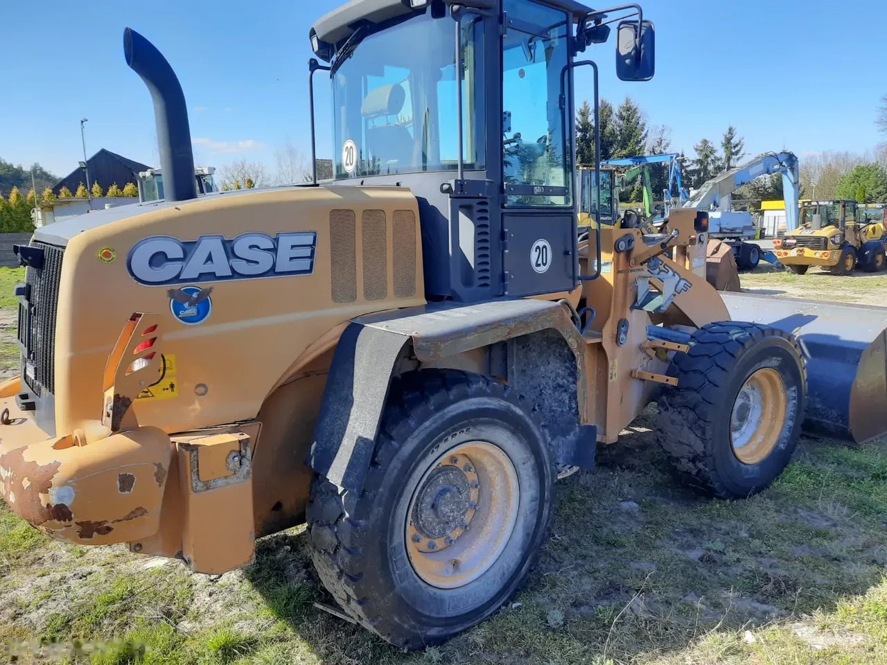 2016 Case 521, 9 600 mth, dovoz Skladem v EU — foto 14 z 15