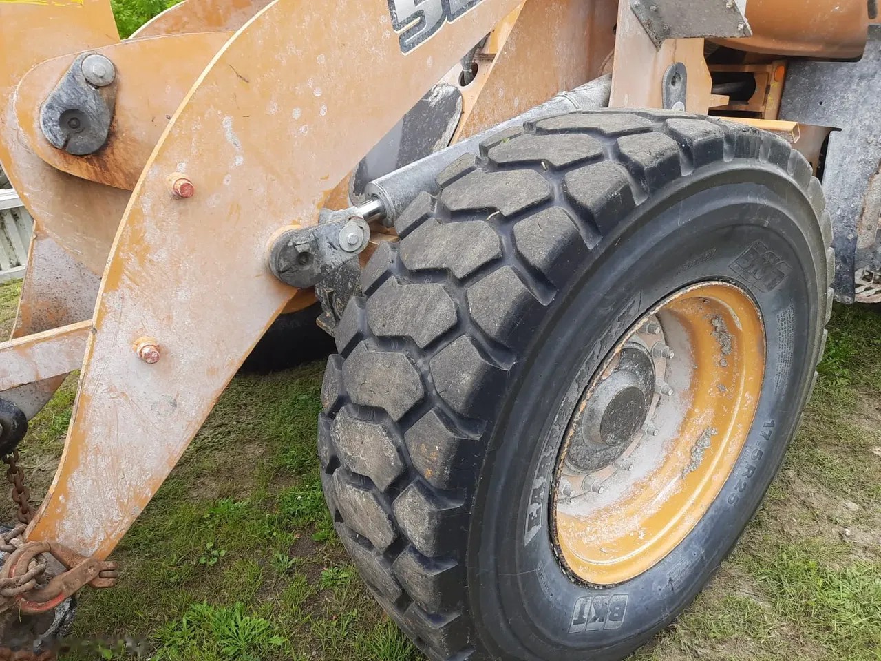 2016 Case 521, 9 600 mth, dovoz Skladem v EU — foto 7 z 15