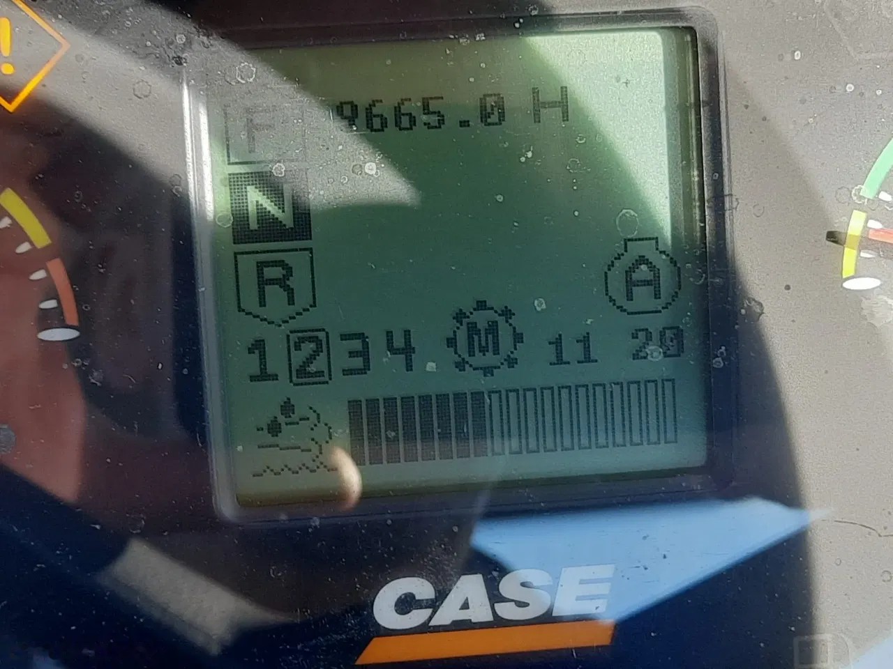 2016 Case 521, 9 600 mth, dovoz Skladem v EU — foto 9 z 15