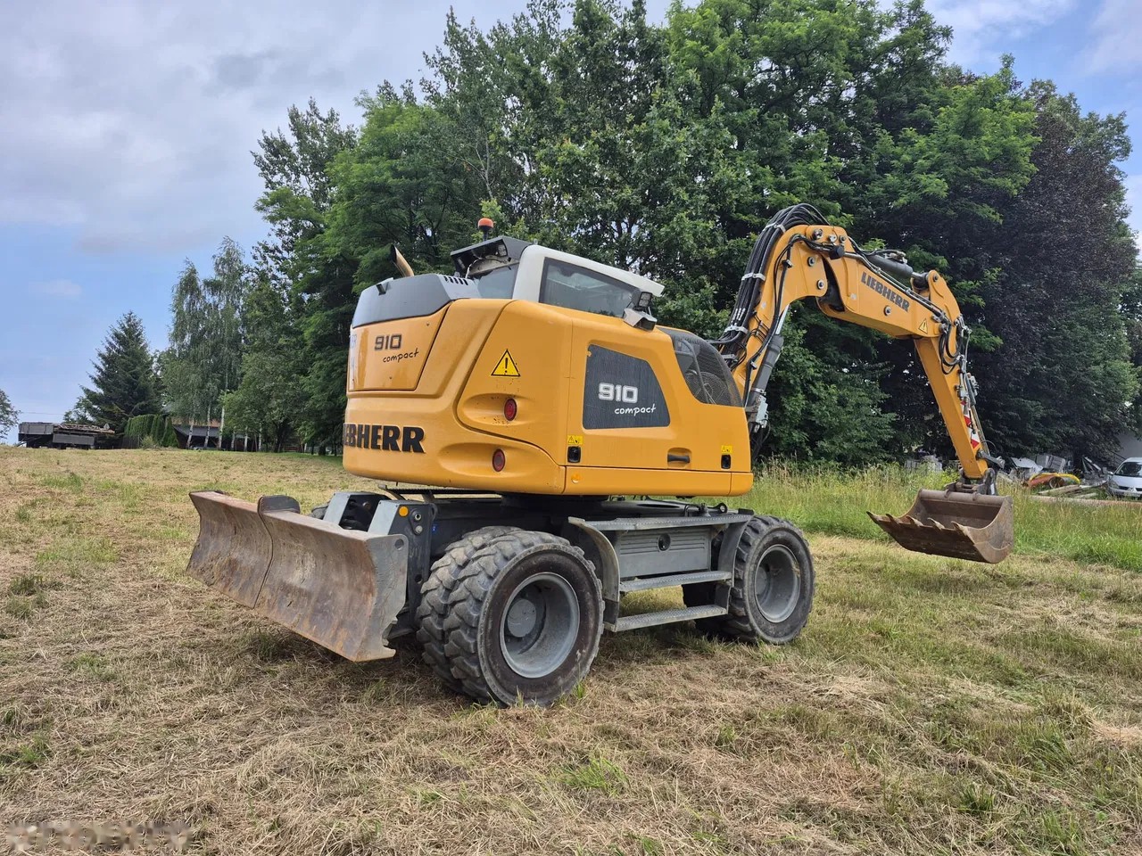 2018 Liebherr 910, dovoz Skladem v EU — foto 11 z 19
