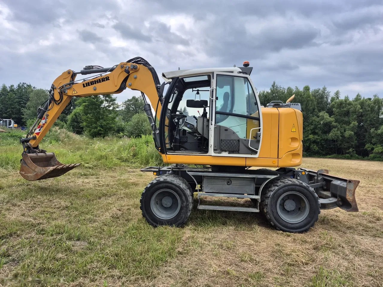 2018 Liebherr 910, dovoz Skladem v EU — foto 7 z 19