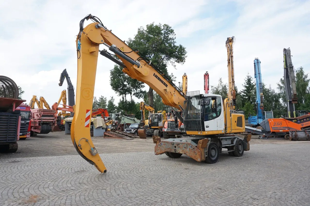2014 Liebherr LEVÝ, 17 510 mth, dovoz Skladem v EU — foto 9 z 24
