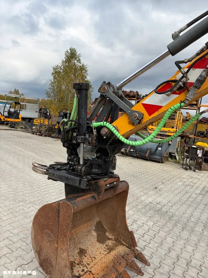 2016 Liebherr A910, 10 720 mth, dovoz Skladem v EU — foto 15 z 17