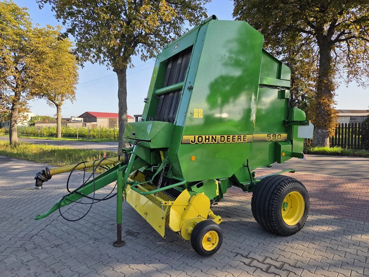 2000 John Deere 590, dovoz Skladem v EU — foto 1