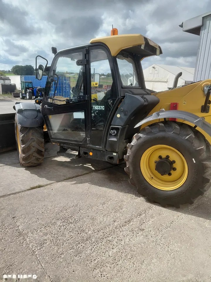 2016 Caterpillar TH337C, 5 245 mth, dovoz Skladem v EU — foto 10 z 24