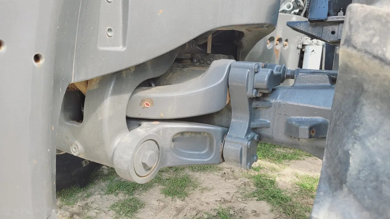2016 Valtra S274, 1 076 mth, dovoz Skladem v EU — foto 10 z 19
