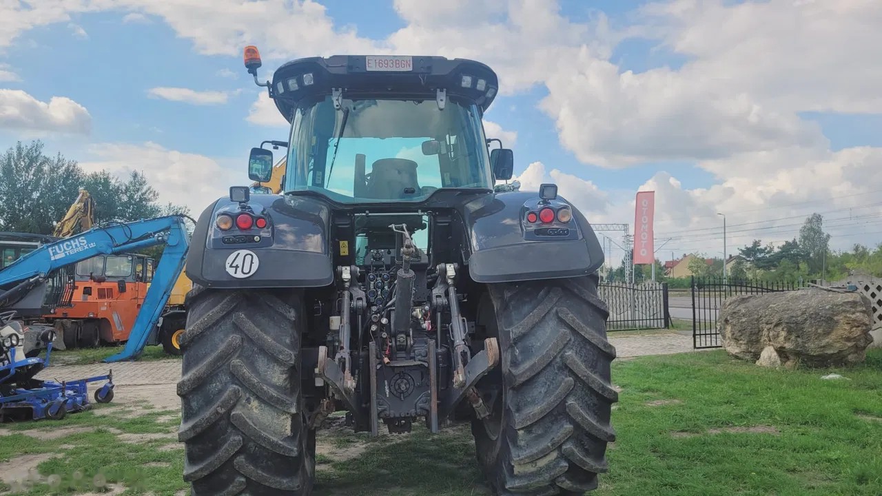 2016 Valtra S274, 1 076 mth, dovoz Skladem v EU — foto 4 z 19