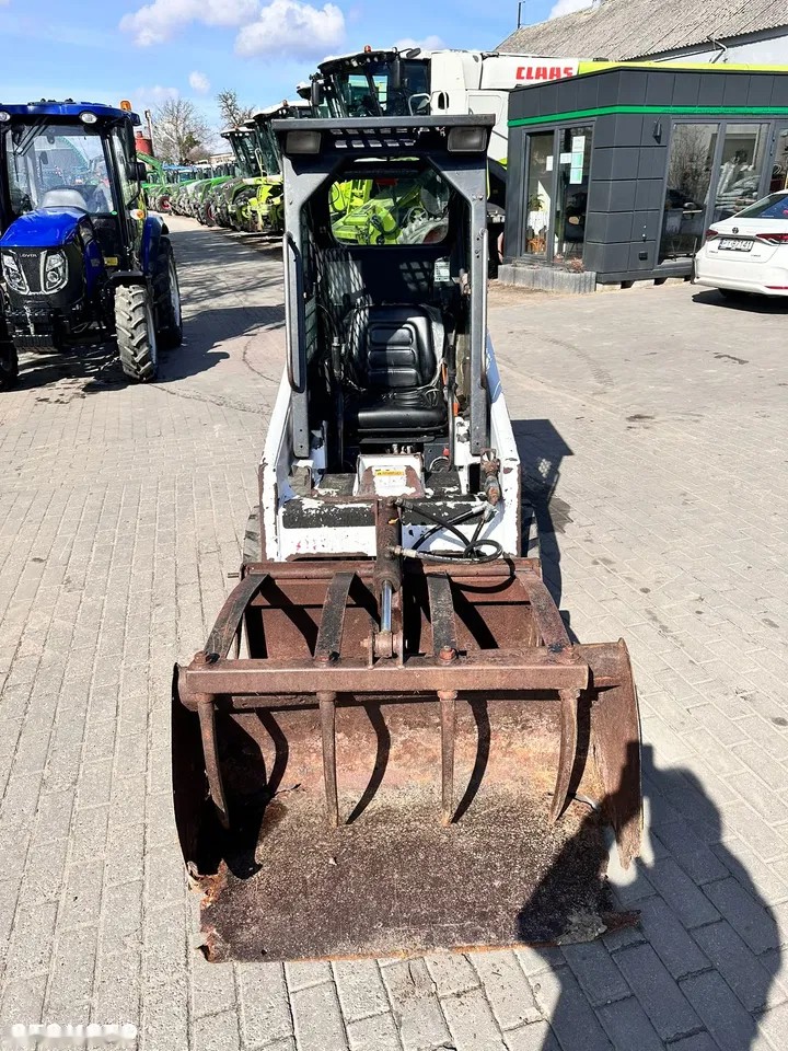 2002 Bobcat 463, 5 609 mth, dovoz Skladem v EU — foto 3 z 9