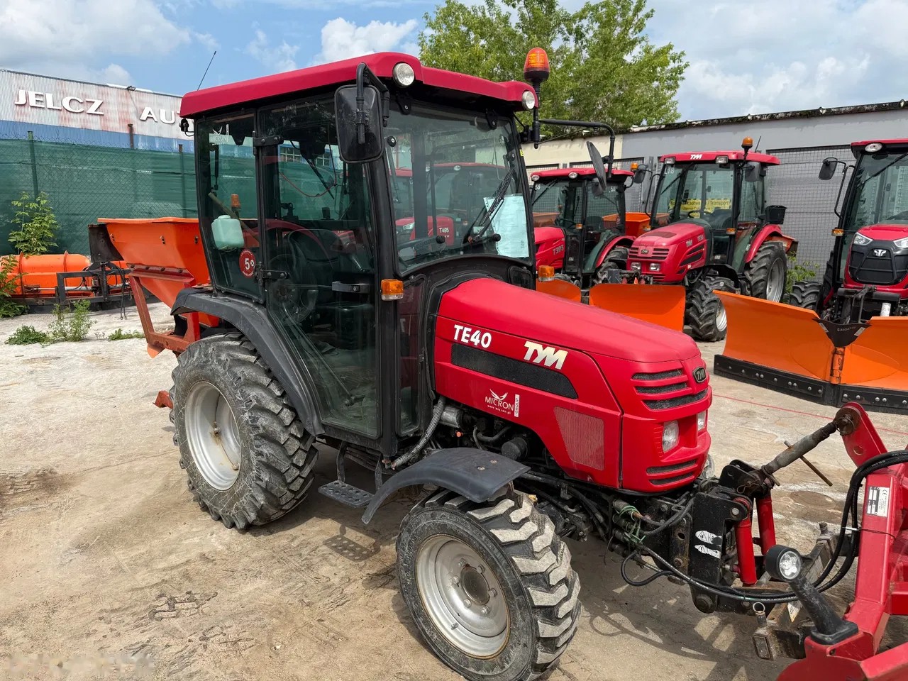 2017 Tym TE40, 390 mth, dovoz Skladem v EU — foto 3 z 16
