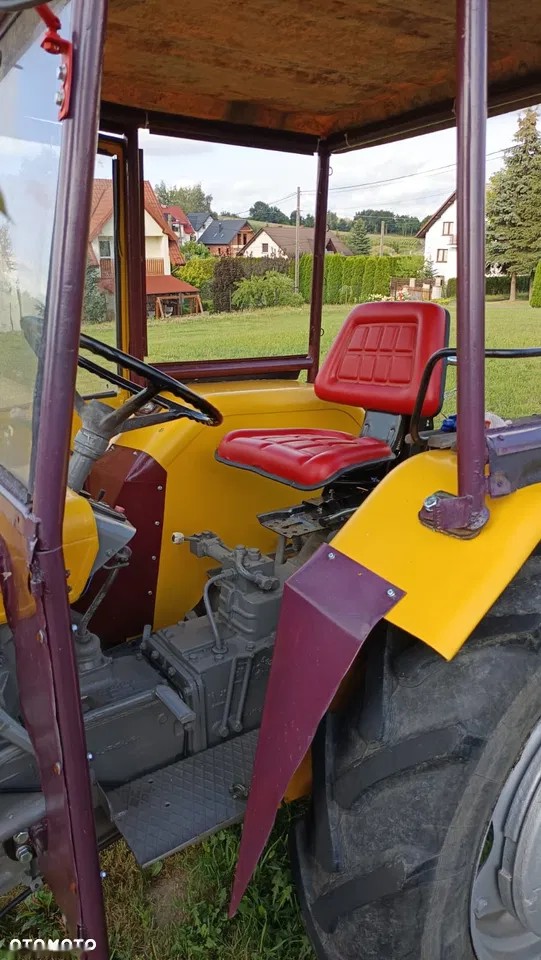 1982 Ls Traktor C 330, dovoz Skladem v EU — foto 3 z 5
