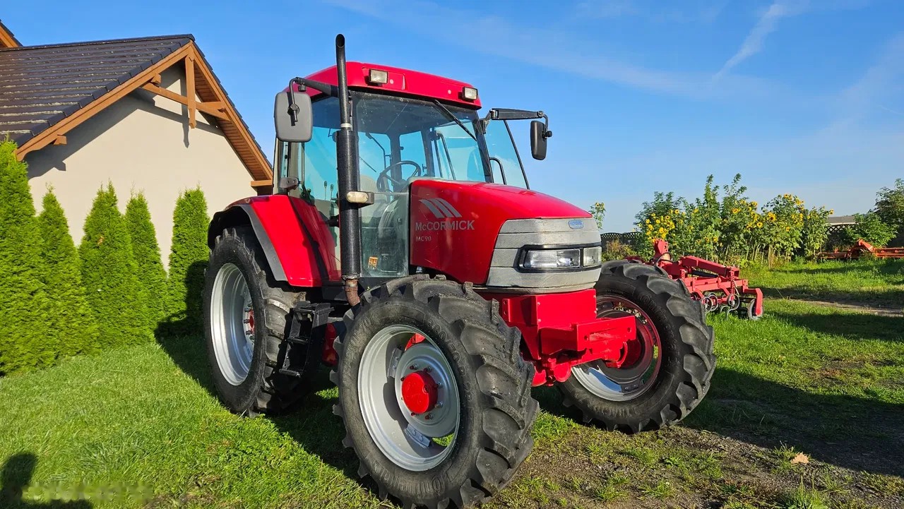 2002 Mccormick MC90, 8 000 mth, dovoz Skladem v EU — foto 1