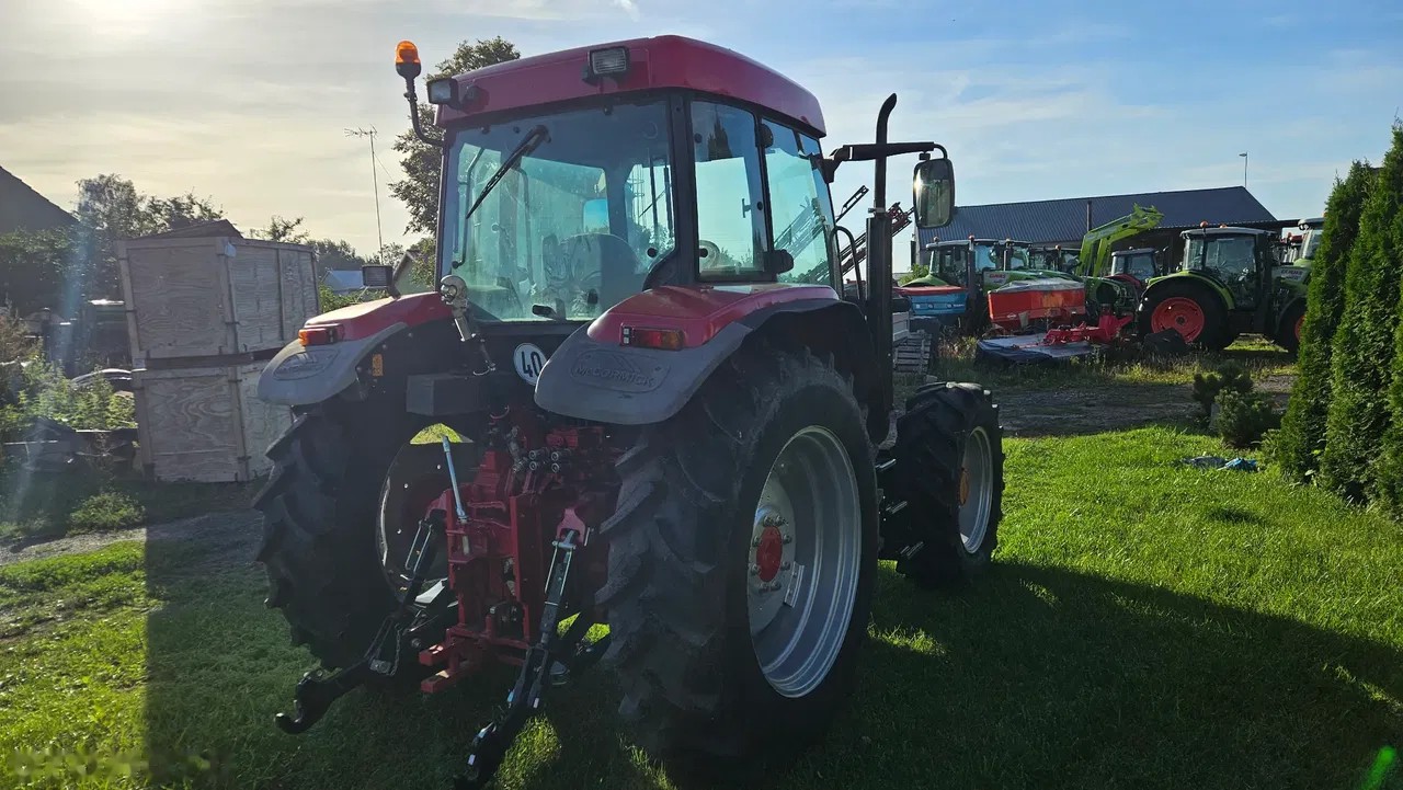 2002 Mccormick MC90, 8 000 mth, dovoz Skladem v EU — foto 3 z 17