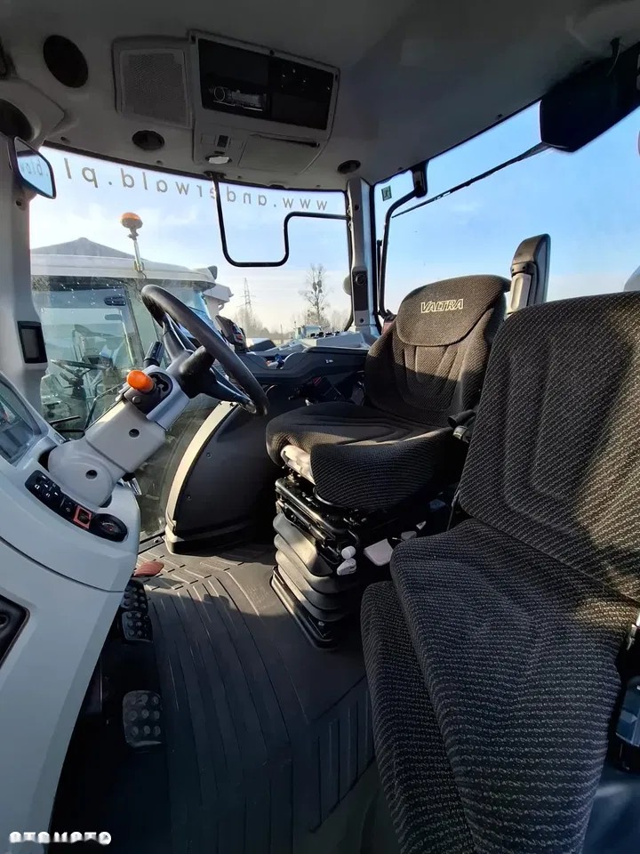 2017 Valtra T174 EV, 7 061 mth, dovoz Skladem v EU — foto 9 z 19