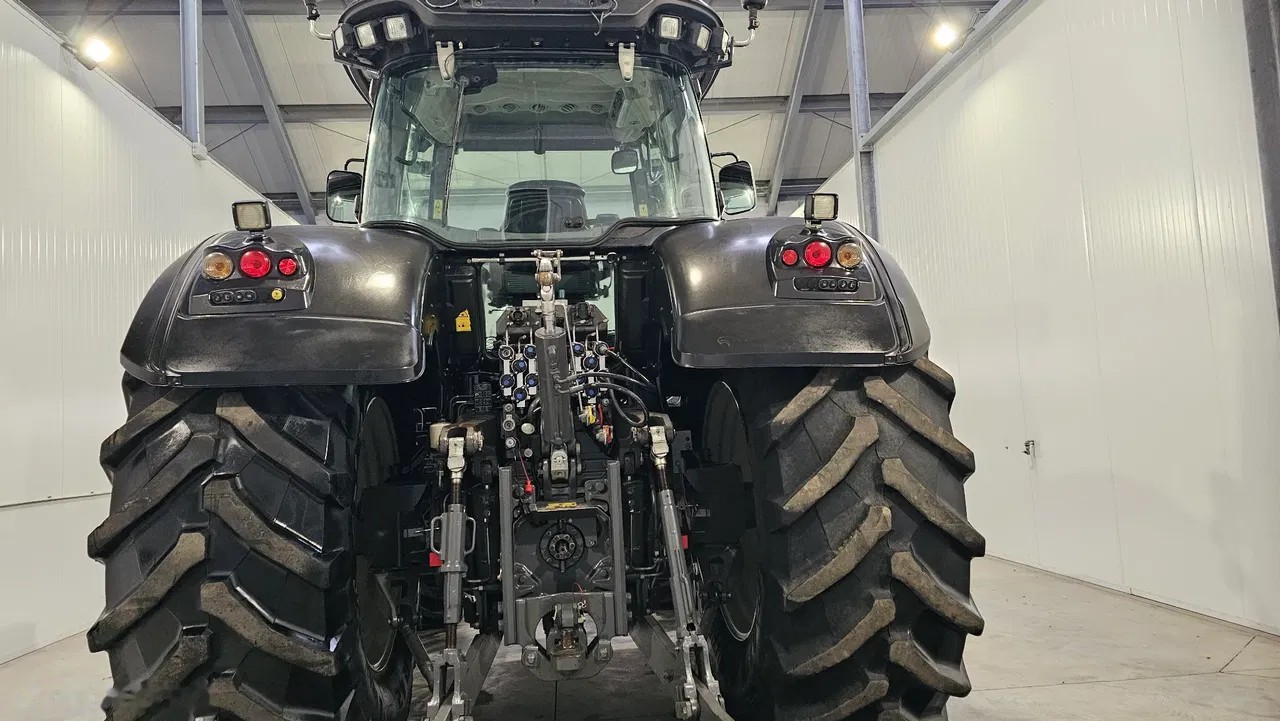 2015 Valtra, 5 500 mth, dovoz Skladem v EU — foto 8 z 13
