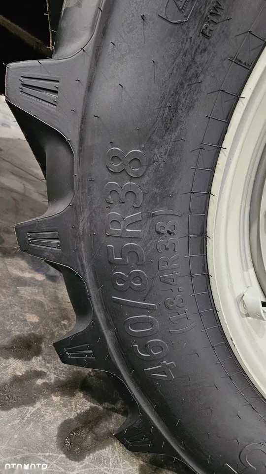 2017 Valtra, 5 500 mth, dovoz Skladem v EU — foto 10 z 15