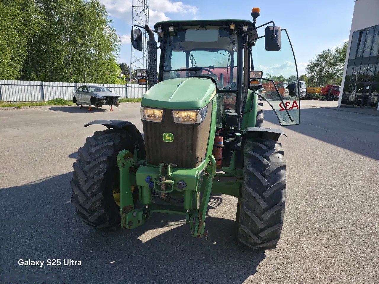 2017 John Deere 5075M, 2 331 mth, dovoz Skladem v EU — foto 2 z 22