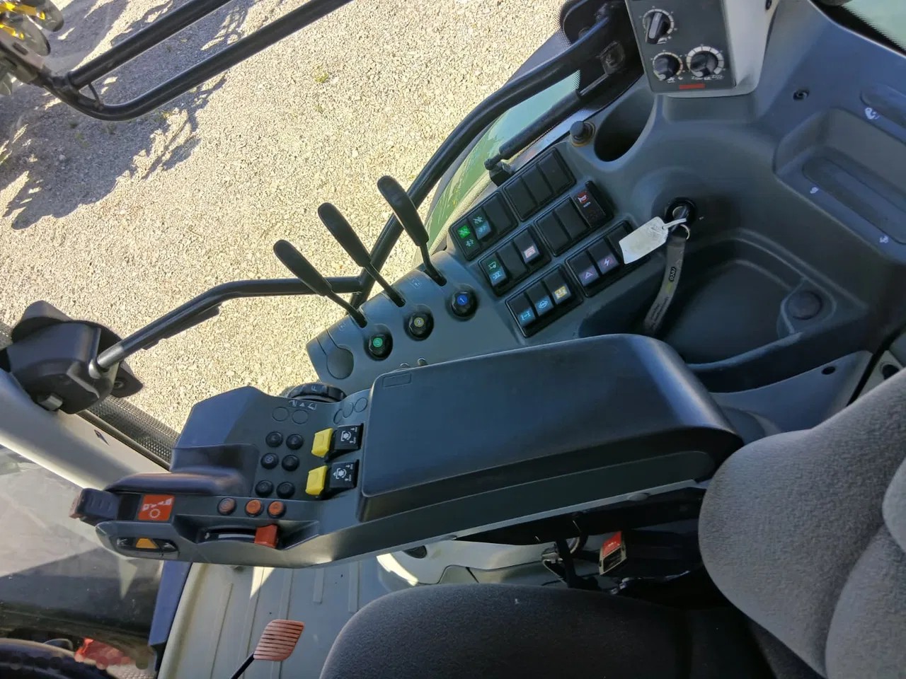 2016 Claas Arion, 7 319 mth, dovoz Skladem v EU — foto 7 z 9