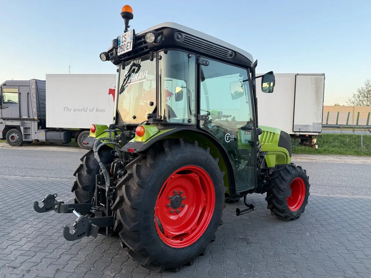 2014 Claas NEXOS, 3 647 mth, dovoz Skladem v EU — foto 6 z 11