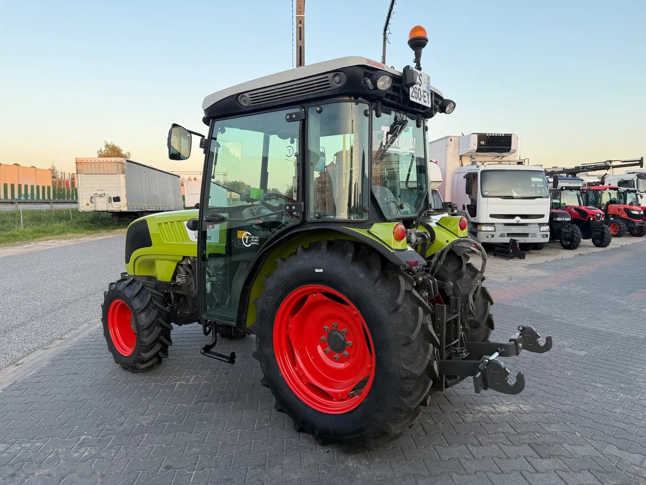 2014 Claas NEXOS, 3 647 mth, dovoz Skladem v EU — foto 7 z 11