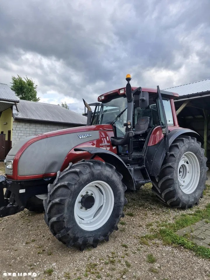 2005 Valtra T140, 9 529 mth, dovoz Skladem v EU — foto 2 z 21