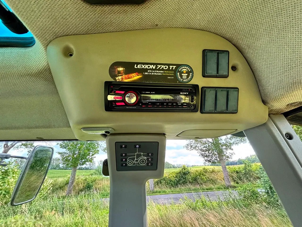 2009 Claas, 8 921 mth, dovoz Skladem v EU — foto 10 z 24